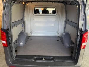 Mercedes-Benz Vito Mixto 114 CDI foto 8