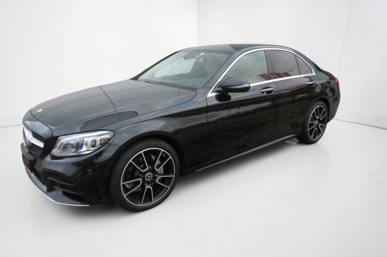 Mercedes-Benz  C 220 d 4MATIC sedan