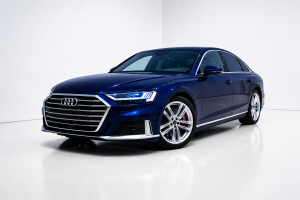 AUDI S8 TFSI foto 1