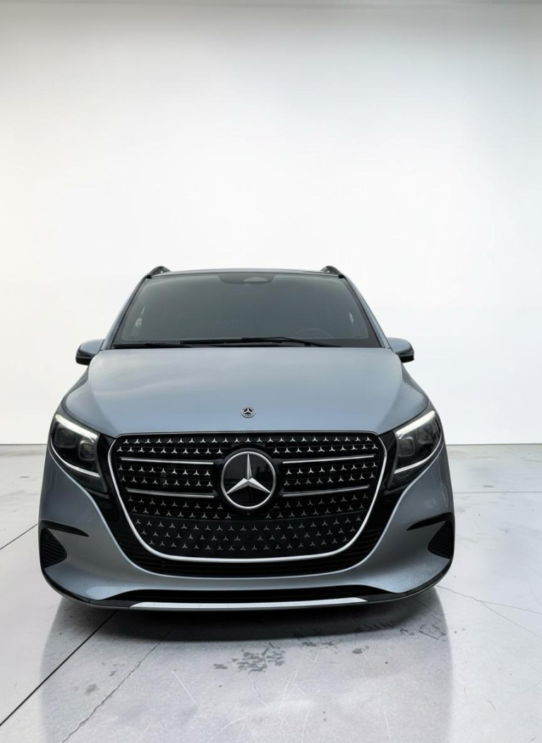 Mercedes-Benz Trieda V 250 d AVANTGARDE long