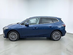 BMW 218d Active Tourer foto 3