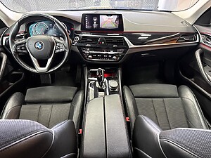 BMW Rad 5 520d xDrive A/T foto 6