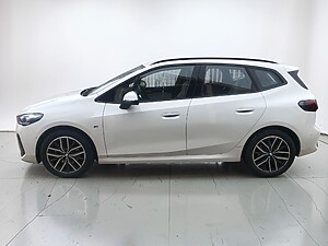 BMW 218i Active Tourer foto 3