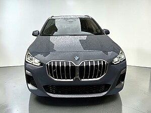 BMW 218i Active Tourer foto 2