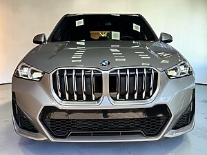 BMW X1 sDrive20i foto 2