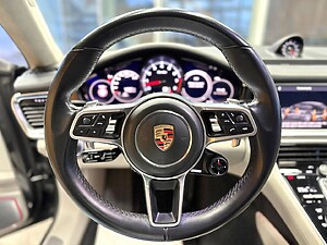 Porsche Panamera Turbo 4×4 A/T foto 7
