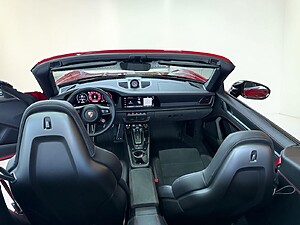 Porsche 911 Carrera 4 GTS Cabriolet foto 8