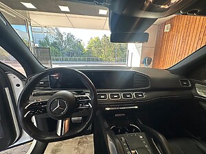 Mercedes-Benz GLS 350 d 4MATIC foto 9