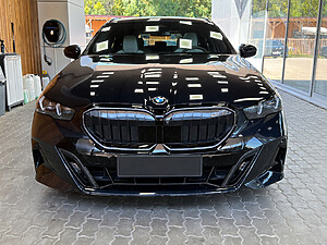 BMW Rad 5 Touring 540d foto 2