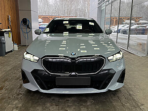 BMW Rad 5 Touring 540d foto 2