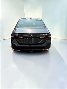 BMW 550e xDrive Sedan foto 6