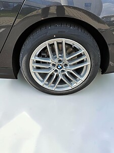 BMW 550e xDrive Sedan foto 11