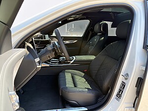 BMW 740d xDrive Sedan foto 8