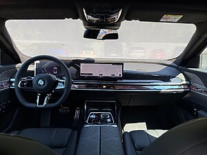 BMW 740d xDrive Sedan foto 7