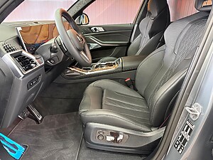 BMW X7 M60i xDrive foto 8
