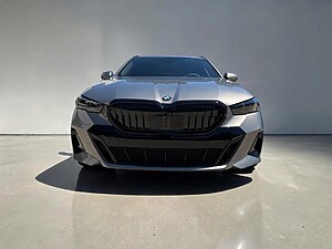 BMW 520d xDrive Touring foto 2
